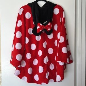 Minnie Mouse sleep poncho